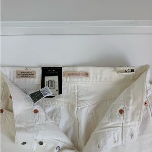 Levi's White Women's Wedge Straight Jeans